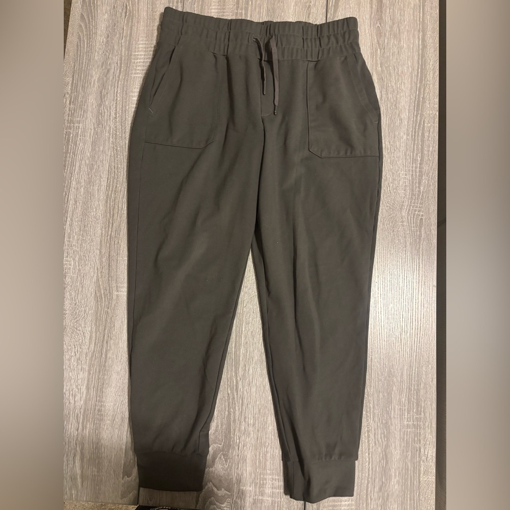 Mondetta Olive Green Joggers